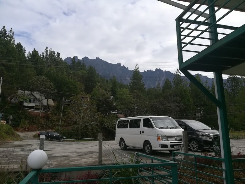 Hotel Rocky Mountain Lodge
