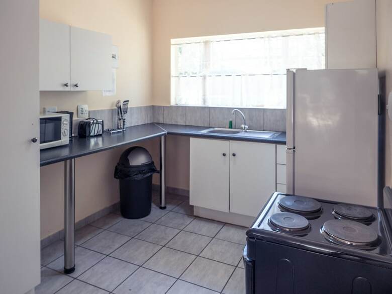 Hotel Hartbeespoort Holiday Resort