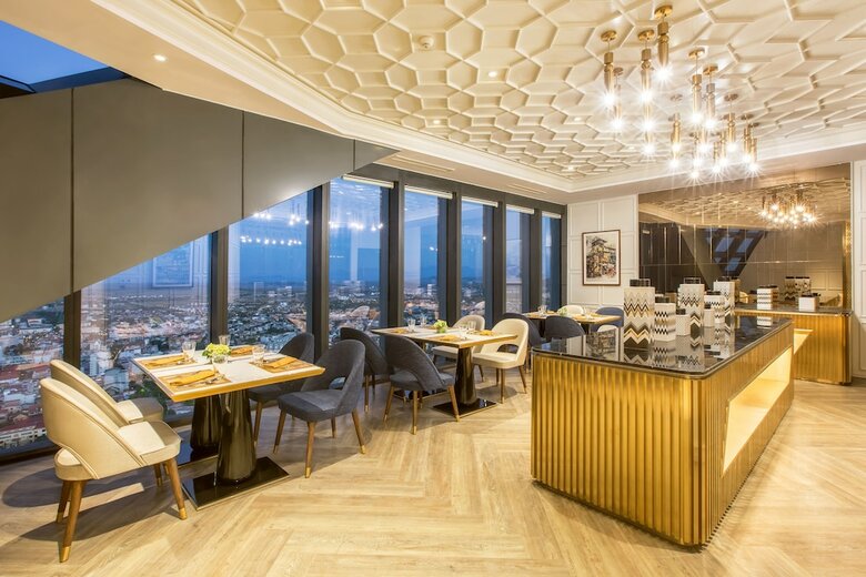 Vinpearl Hotel Hue