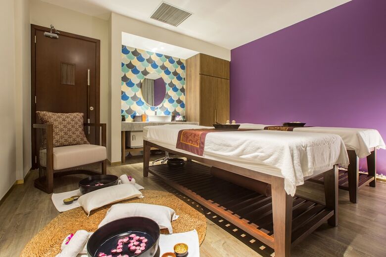 Vinpearl Hotel Hue