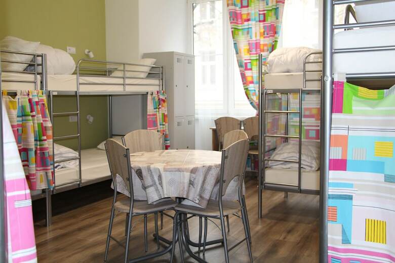 Hostal Lorf Hostel&apartments