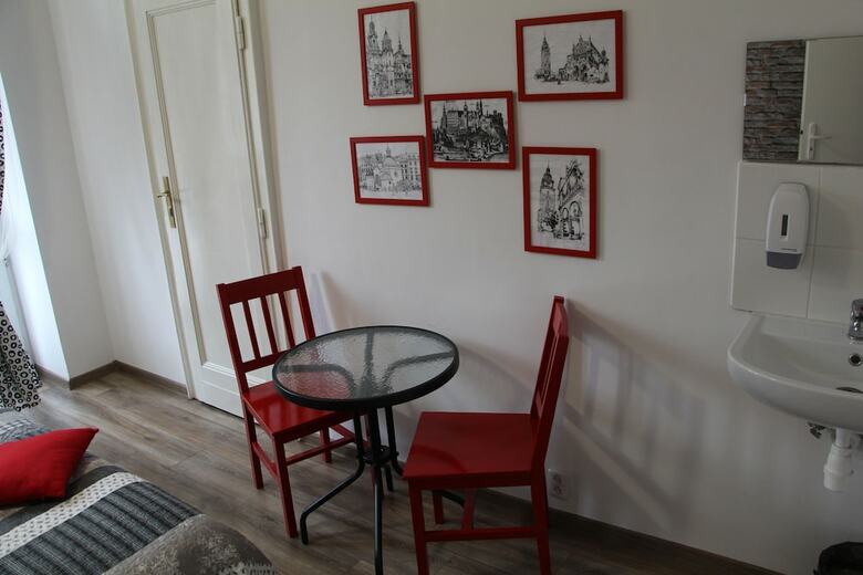 Hostal Lorf Hostel&apartments