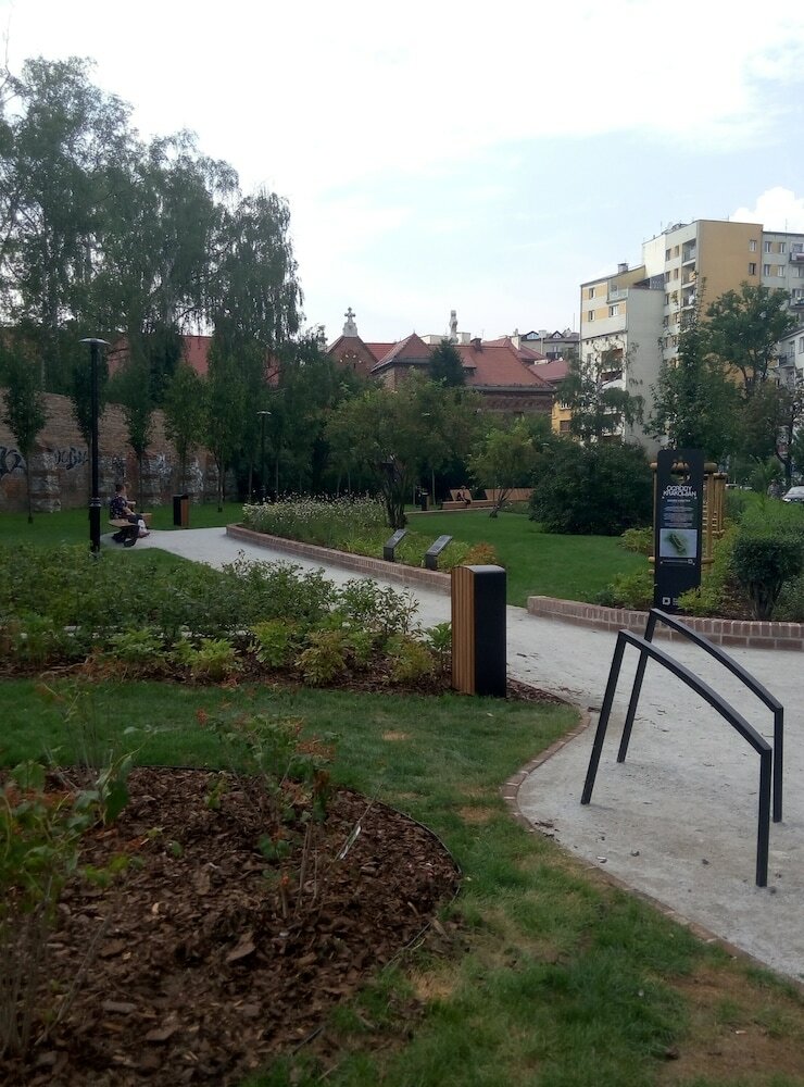 Hostal Lorf Hostel&apartments