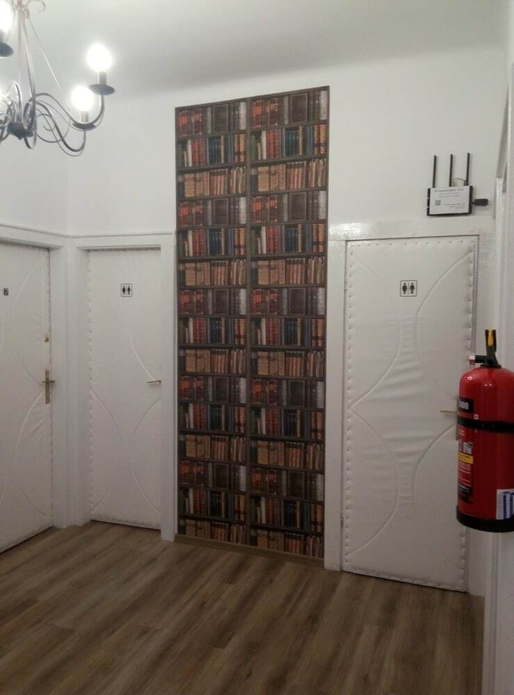 Hostal Lorf Hostel&apartments