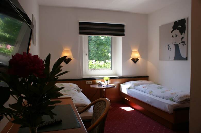 Pension Hotel Apartment Auwirt