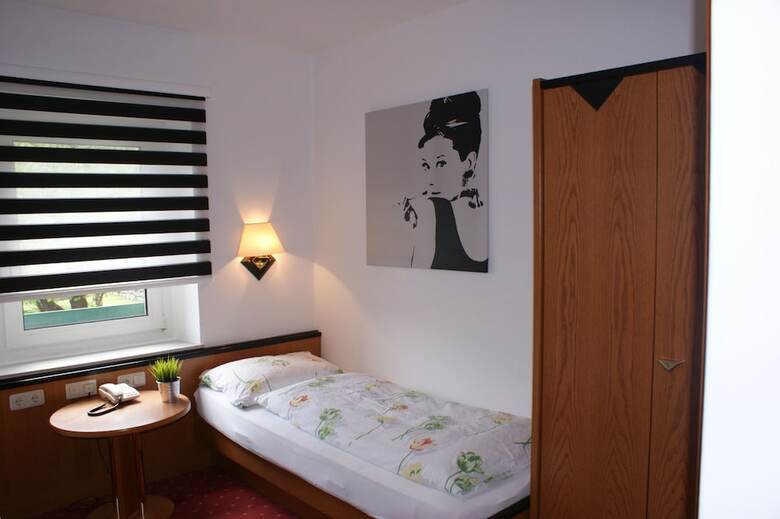 Pension Hotel Apartment Auwirt
