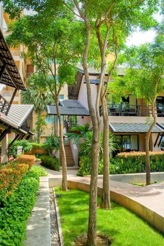 Hotel Purimuntra Resort & Spa