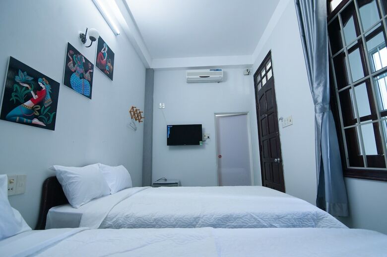 Shina Hotel