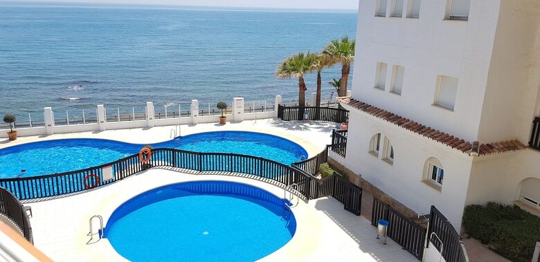Apartamentos Exquisite Calahonda Beach Studio