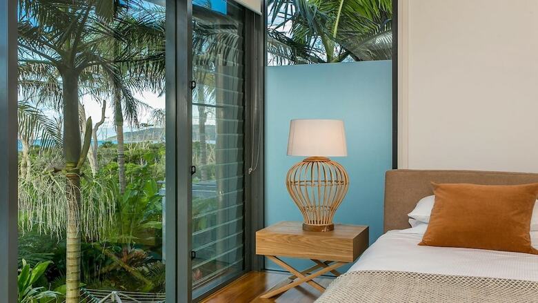 Kiah 11 Beach House Ocean Views