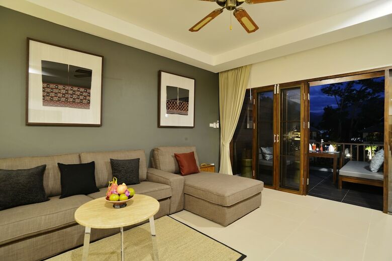 The Quarter Hotel