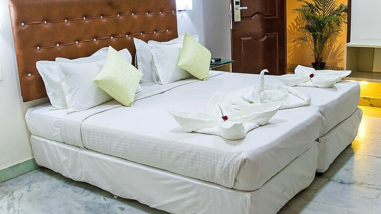 Hotel Airavatha Residency