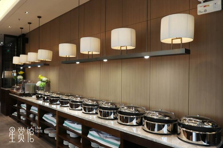 Aparthotel Royal Star Apartment Central City Branch