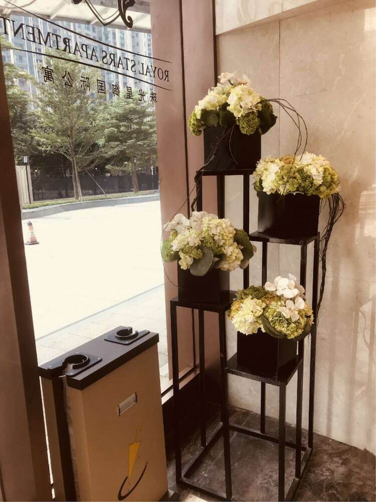 Aparthotel Royal Star Apartment Central City Branch