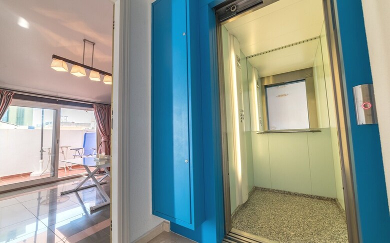 Apartamentos Calle Elcano | 4  Pax | Second Line | 1447-aw