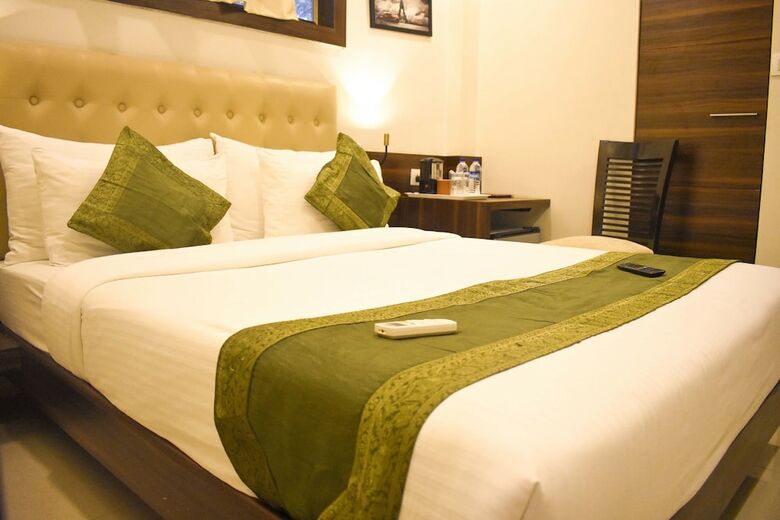 Hotel Mumbai International