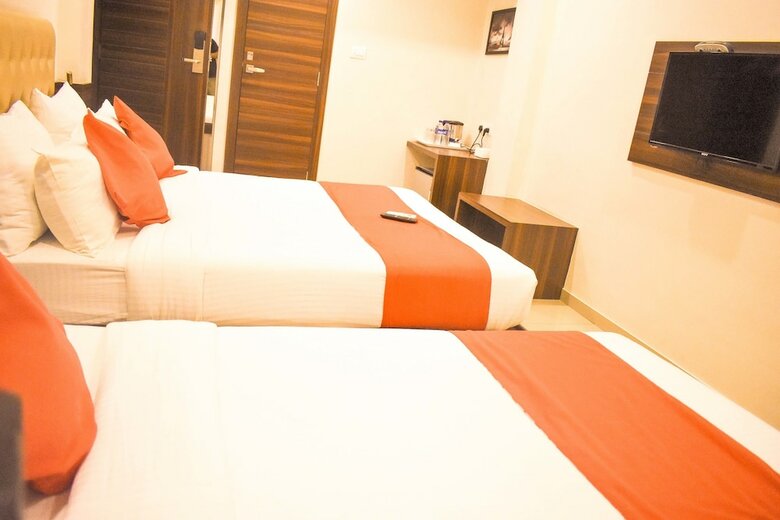 Hotel Mumbai International