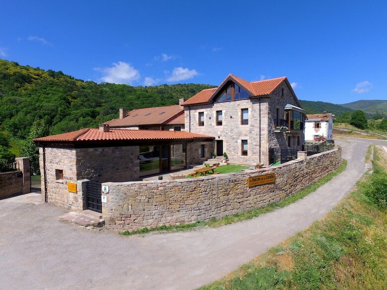 Apartamentos El Balc�n de La Lomba