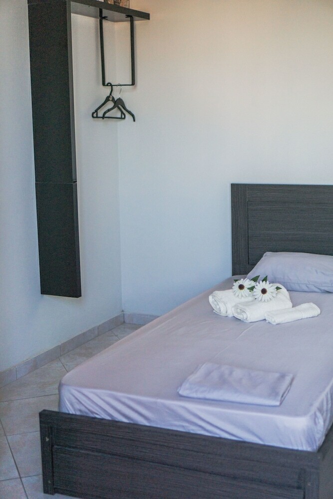 Vaggelio Apartments