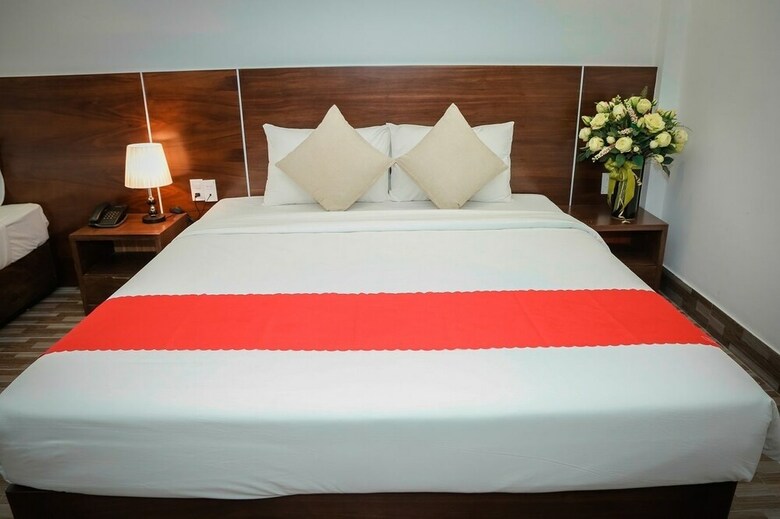 Red Coral Ha Long Hotel