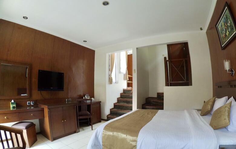 Ahadiat Hotel & Bungalow