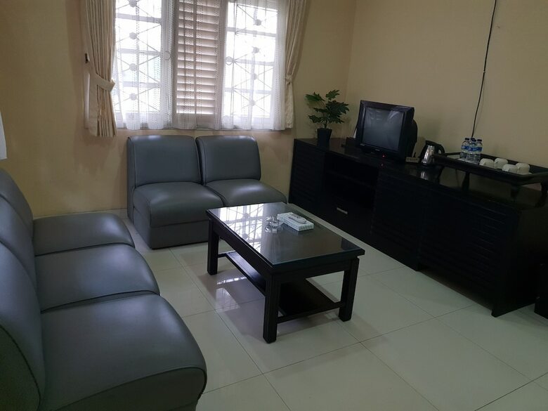 Bed & Breakfast Cisarua Indah Cottage