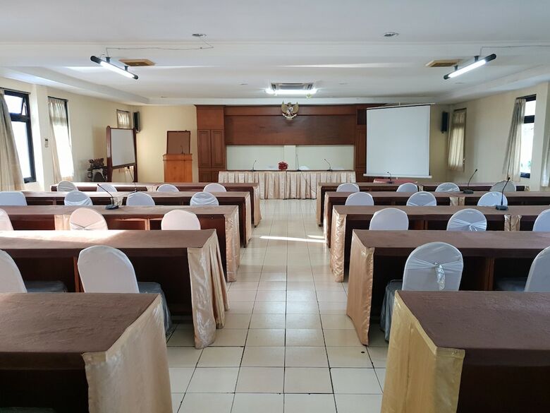 Bed & Breakfast Cisarua Indah Cottage