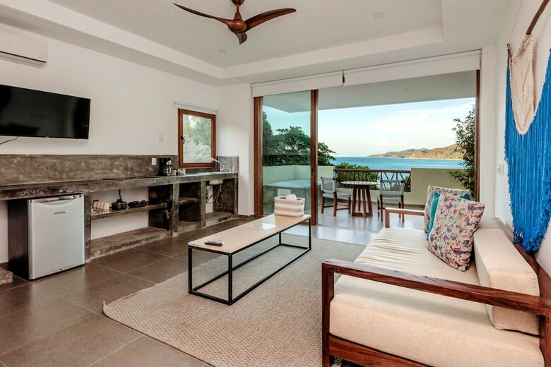 Ysuri Sayulita - Beachfront Hotel