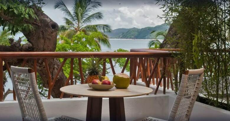 Ysuri Sayulita - Beachfront Hotel