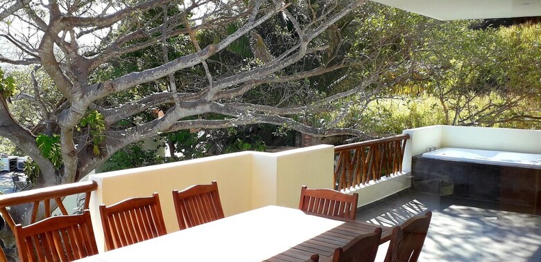 Ysuri Sayulita - Beachfront Hotel