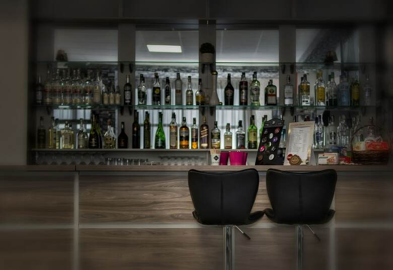 City Hotel
