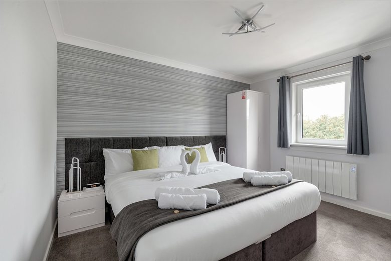 Dunfermline Central Apartments No 36