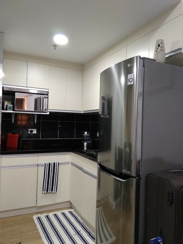 Abreeza Place Apartments