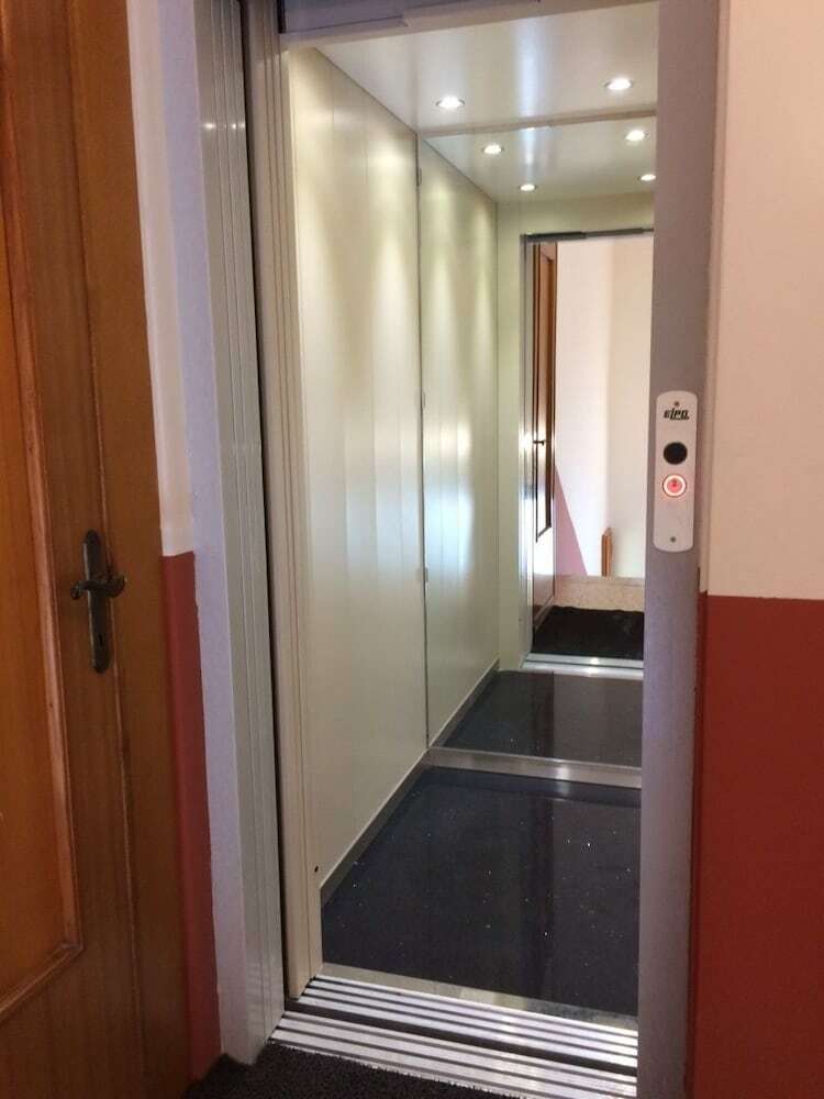B&B Al 16