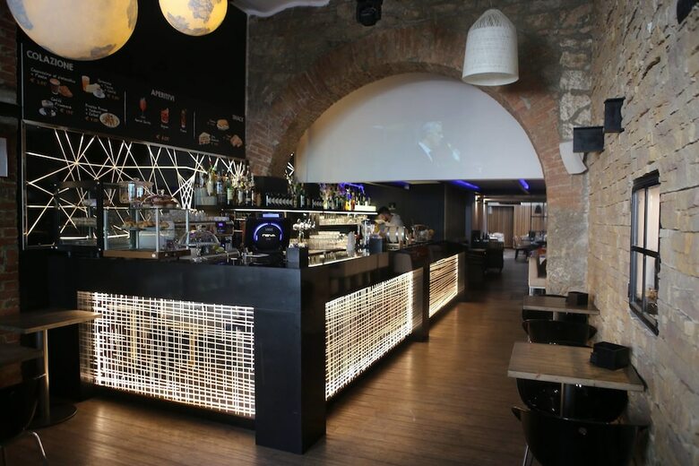 Kkult Boutique Relais