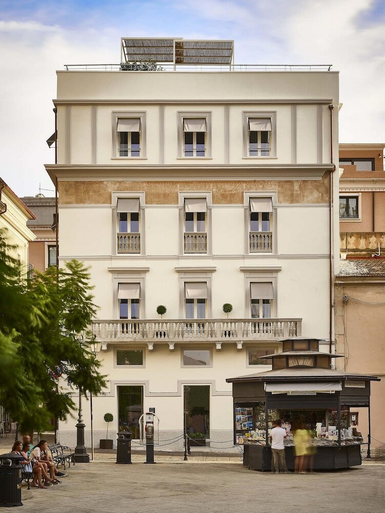 Kkult Boutique Relais