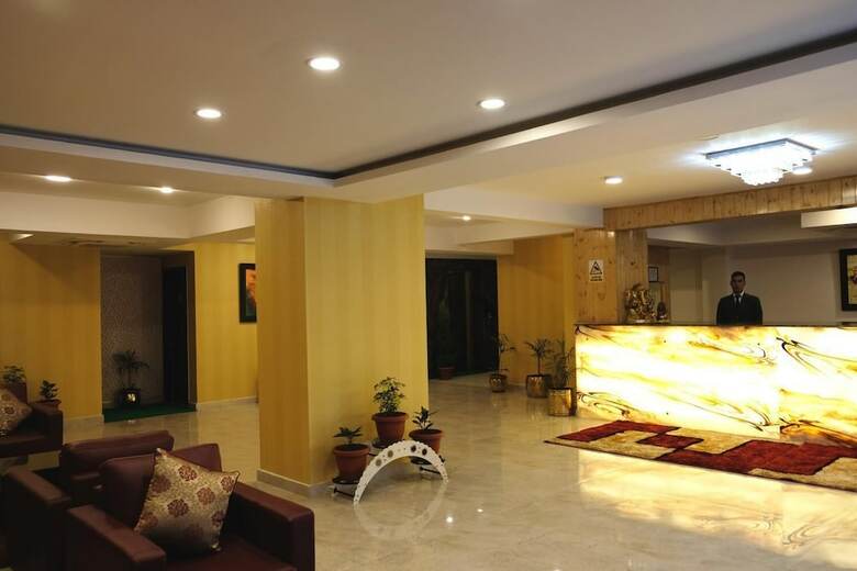Hotel Span Inn & Suites