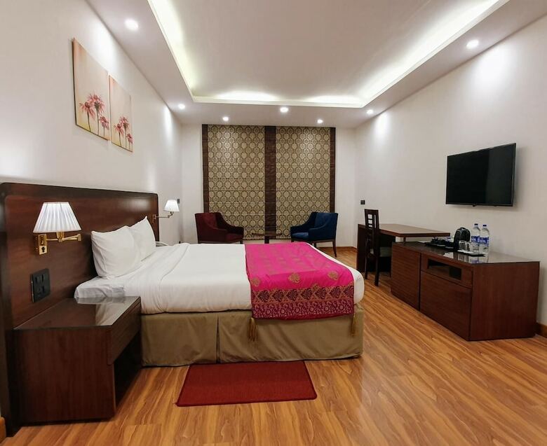 Hotel Span Inn & Suites