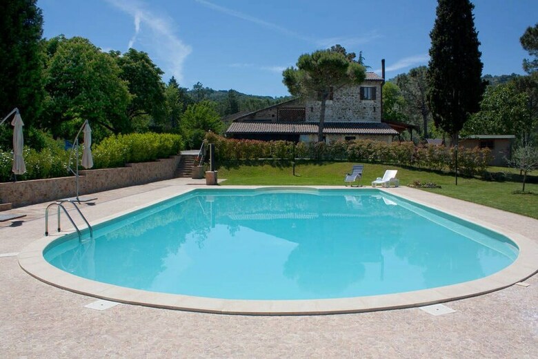 Apartamento Il Borghetto Di Peccio Martino