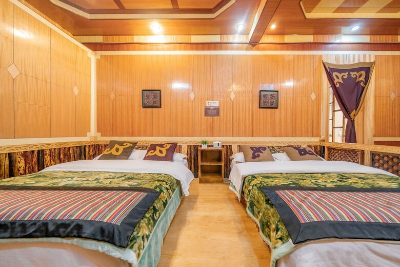 Hostal Home Away From Home