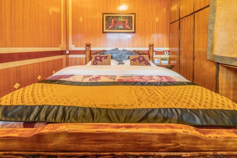 Hostal Home Away From Home