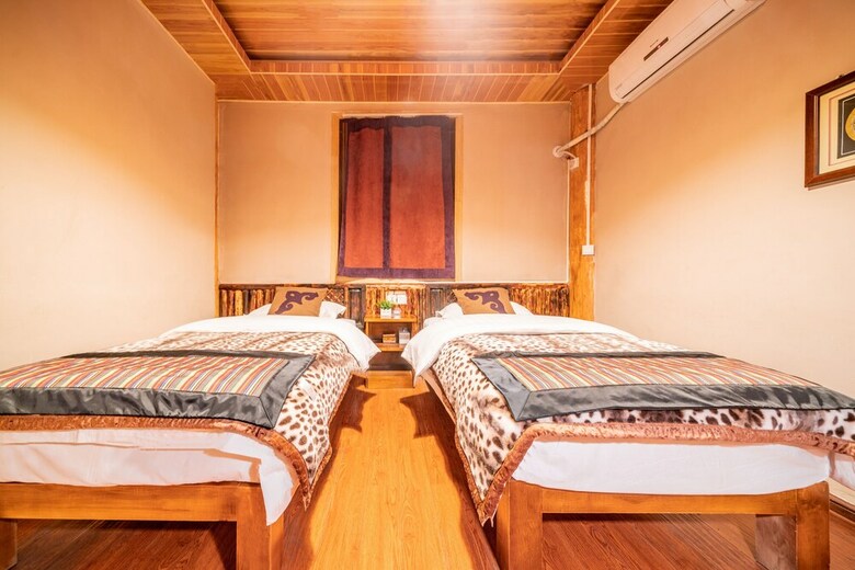 Hostal Home Away From Home