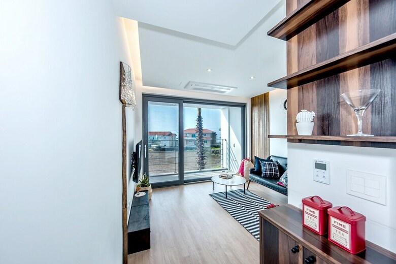 Pension Aewol Bada Town House