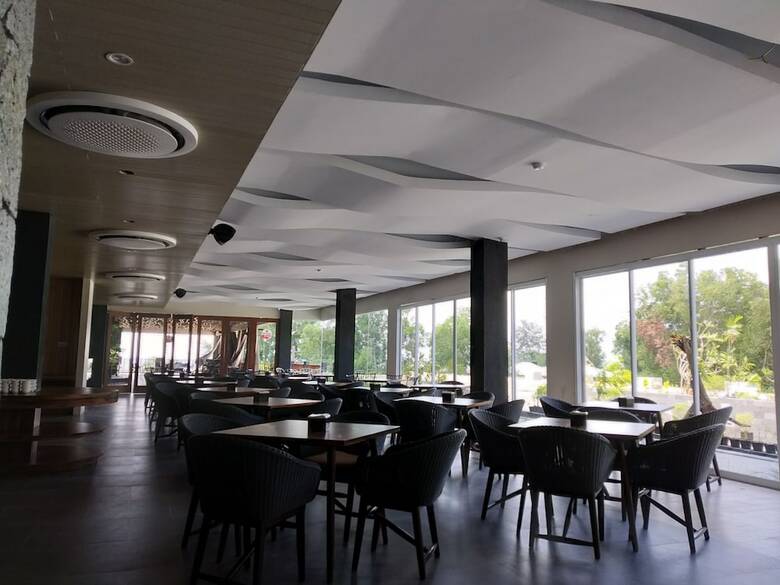 Hotel Quins Style Resort Belitung