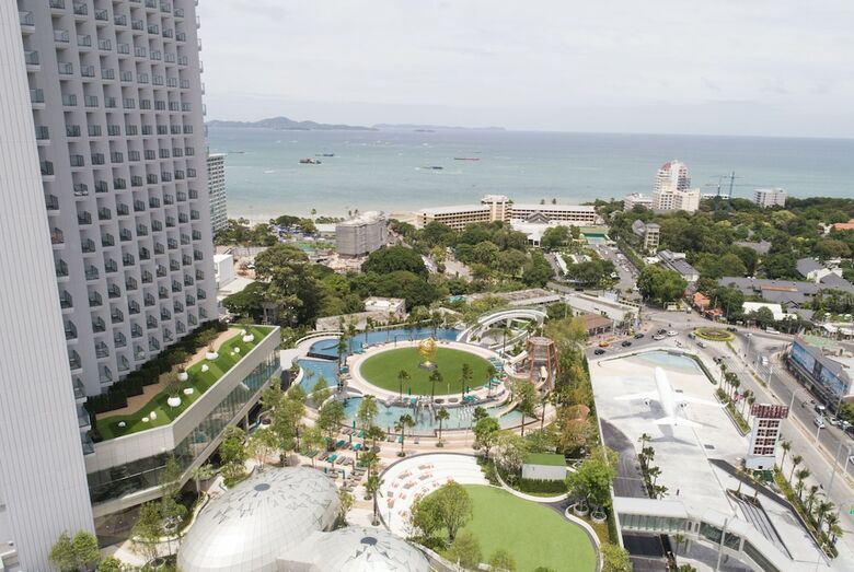 Hotel Grande Centre Point Pattaya