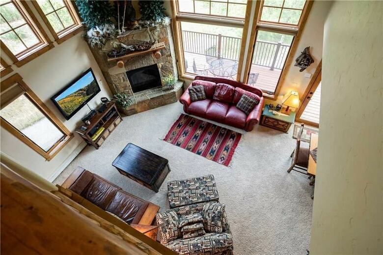 Mountain View At Eagleridge Town Homes