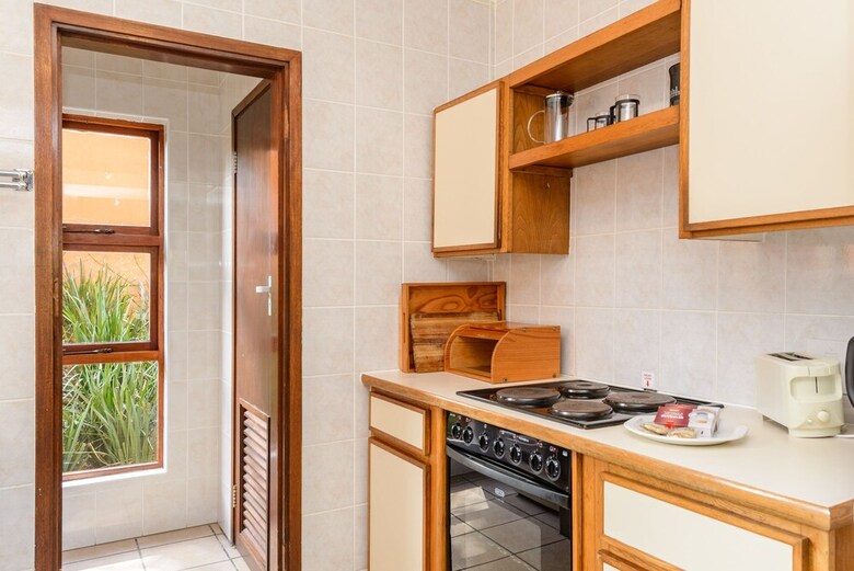 San Lameer Villa Rentals 1933