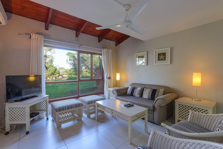 San Lameer Villa Rentals  2510