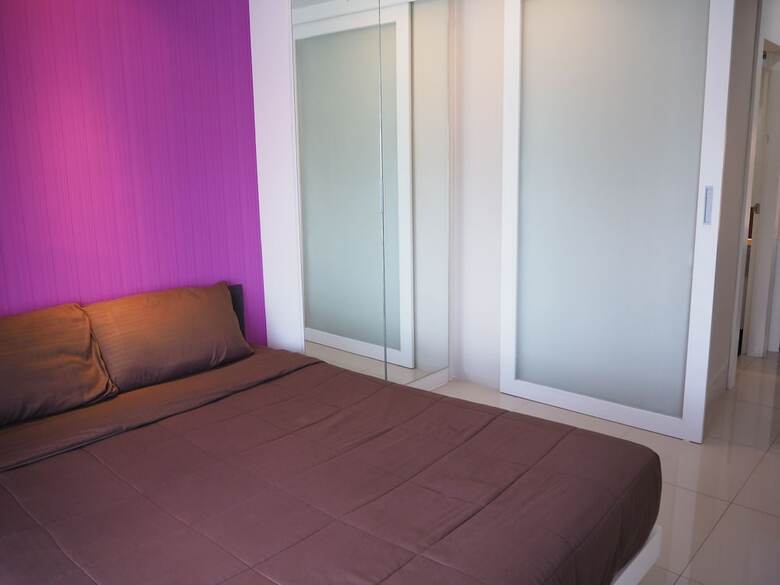 Apartamentos The Scene Phuket By Pim