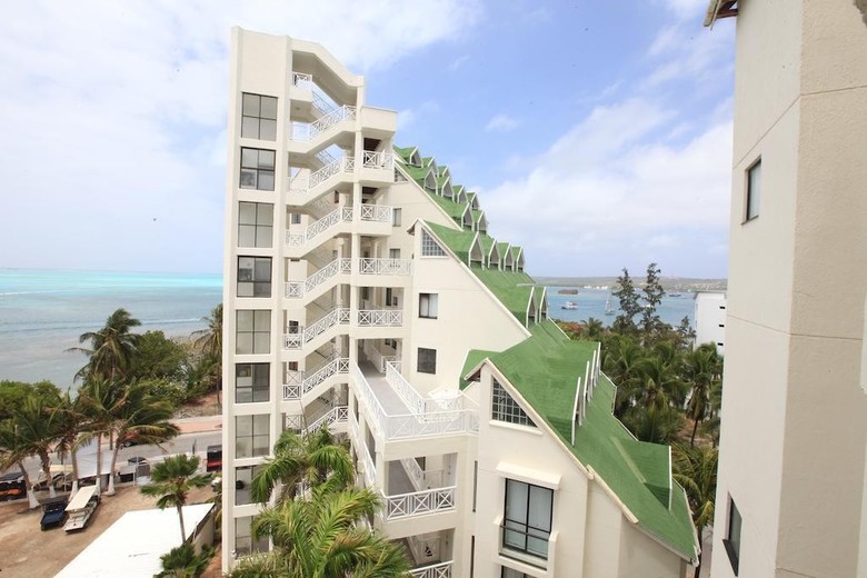 Apartamento Edificio Bay Point Apto 703